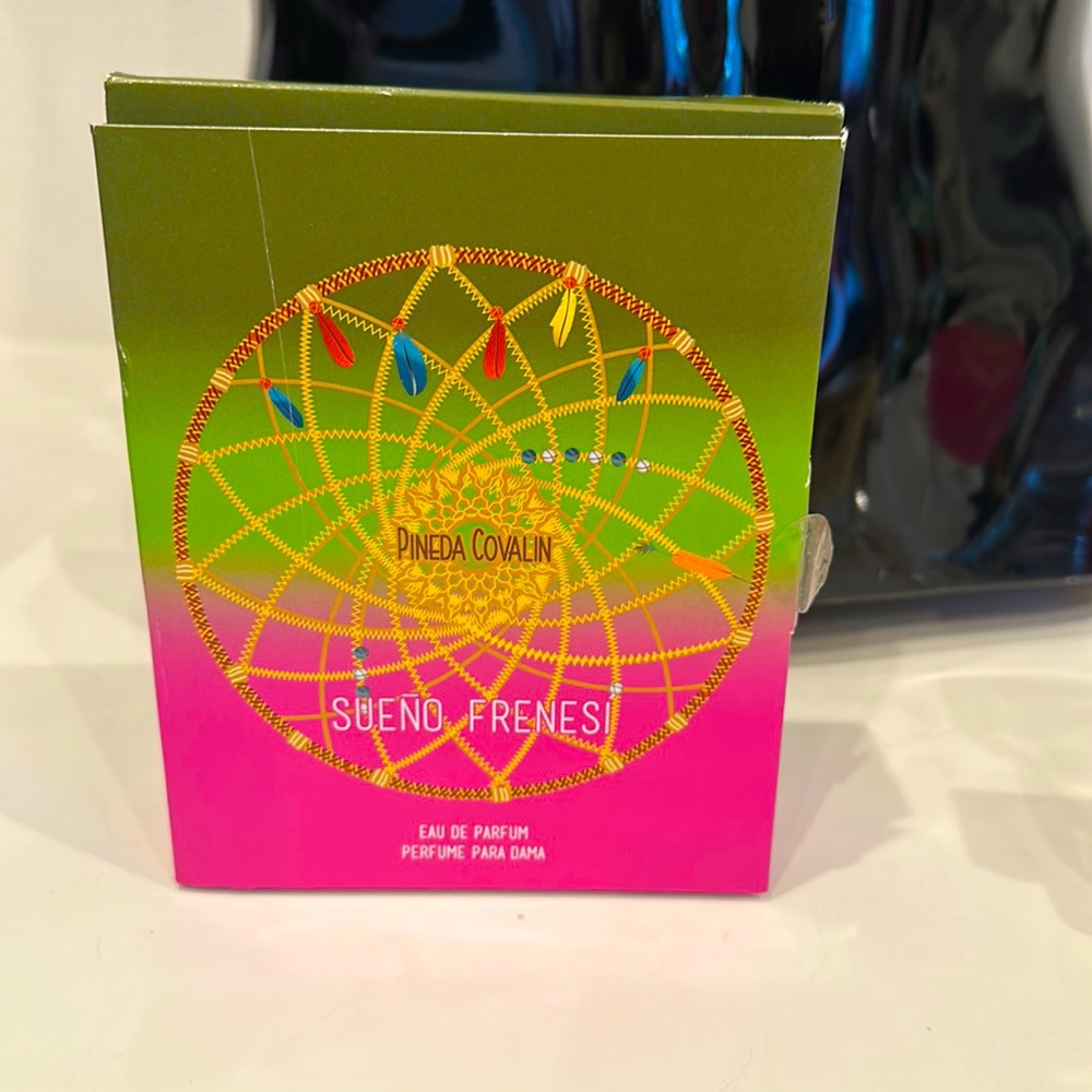 COPY - Pineda Covalin perfume